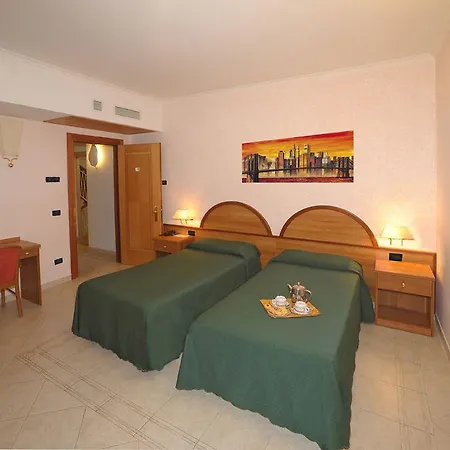 Hotel L'aquila Pomezia