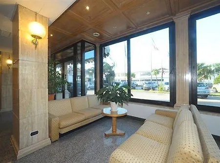 L'aquila Hotel 3*
