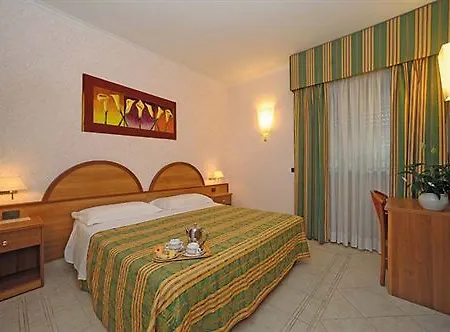 L'aquila 4* Pomezia